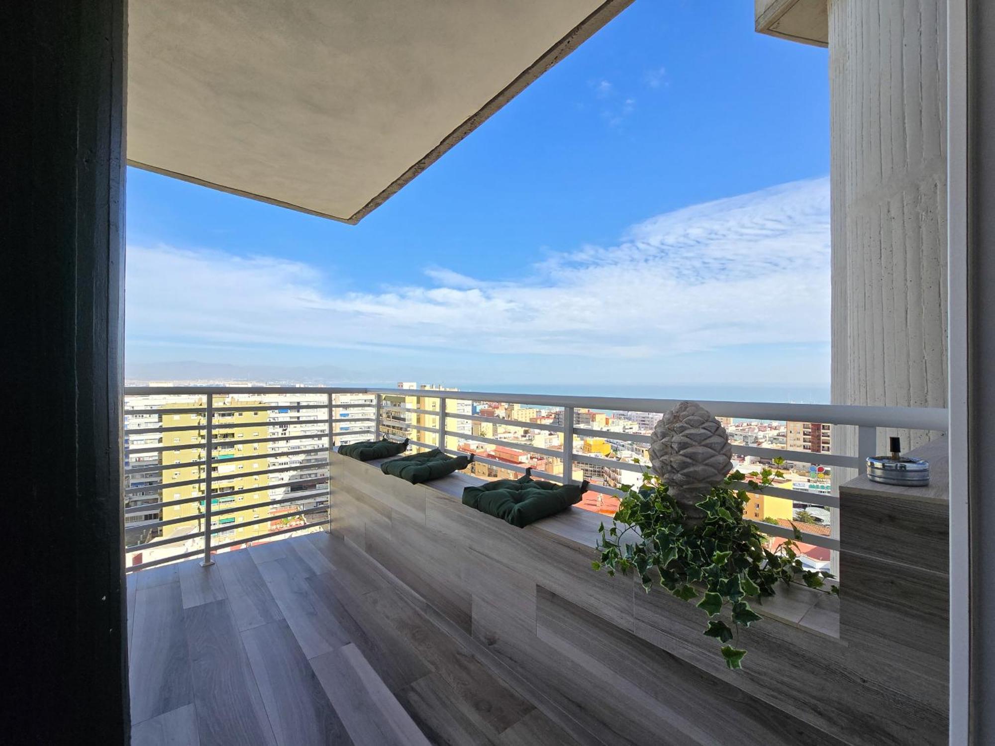 Special Sky Suite - Sea & Mountain Views- Torremolinos Center Экстерьер фото