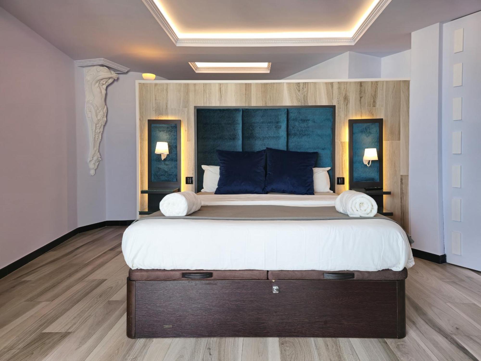 Special Sky Suite - Sea & Mountain Views- Torremolinos Center Экстерьер фото